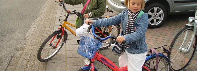 Kinderen op fiets