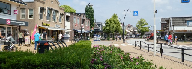 Hoofdstraat Voorthuizen.JPG