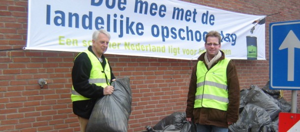 24 maart 2007 Schoonmaakdag brede foto